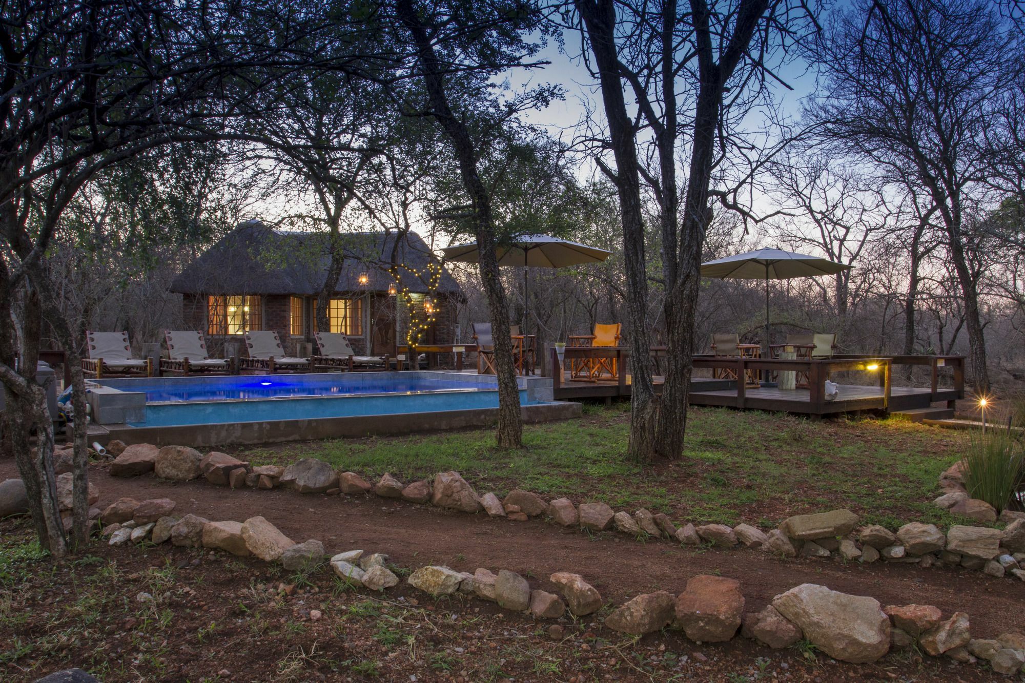 Tusk Bush Lodge Marloth Park Ngoại thất bức ảnh